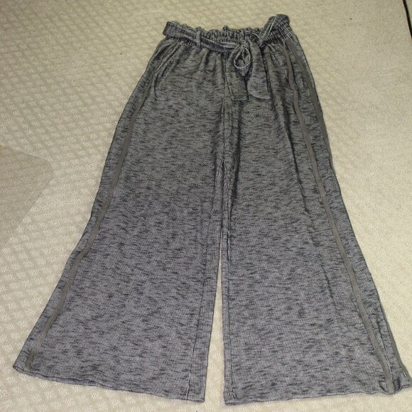 Wanderlux Womens Small Black Grey Striped Rayon Spandex Wide Leg Casual Pants - Picture 1 of 7